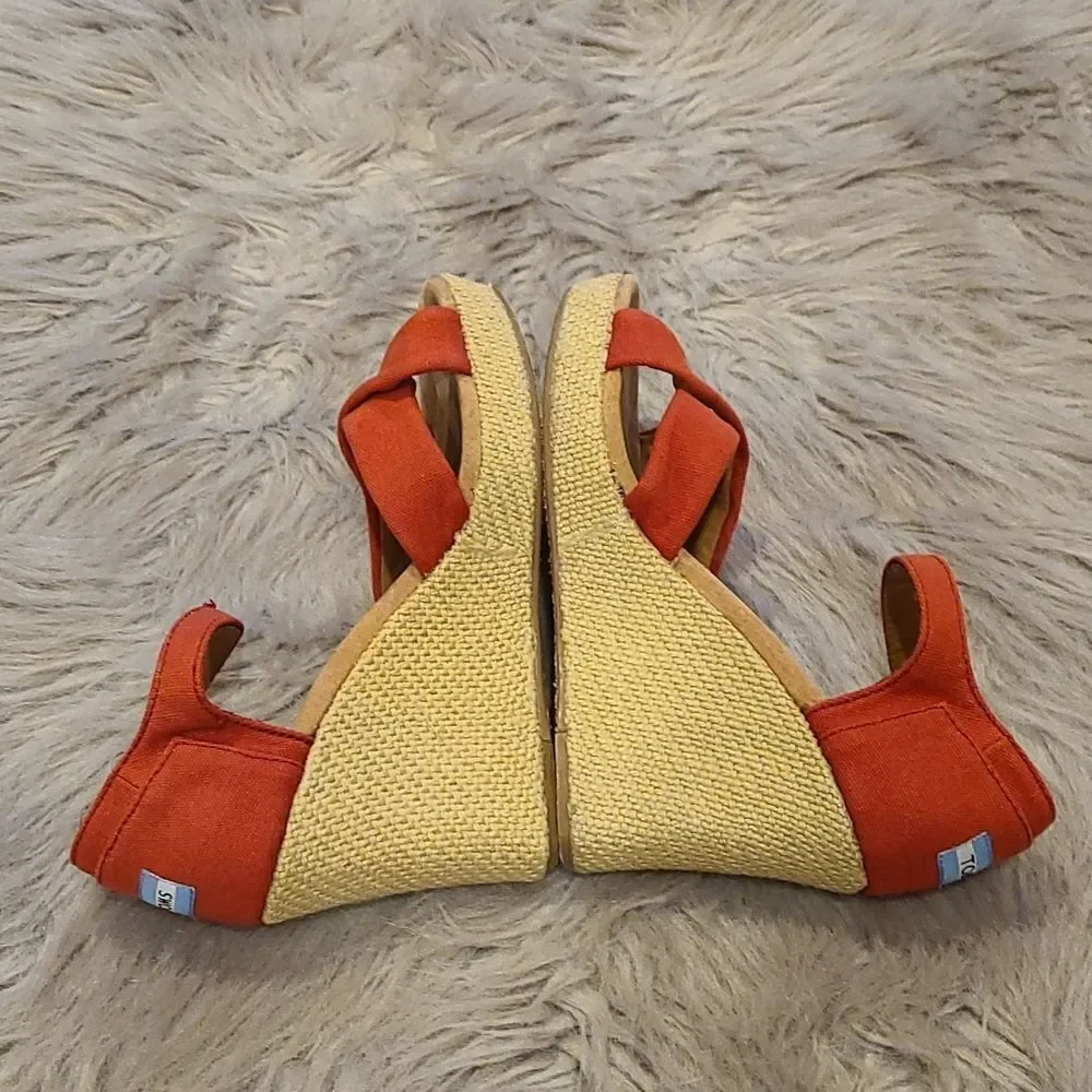 ‎Toms womens sienna red sandal wedges